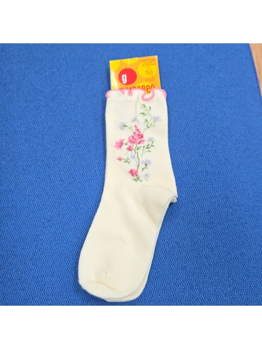 Vintage Y2K NWT gymboree Floral socks Size 6-7